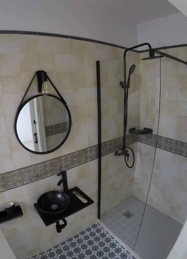 Casa Mixa Con Decoracion Estilo Industrial Apartment มิฮาส ภายนอก รูปภาพ